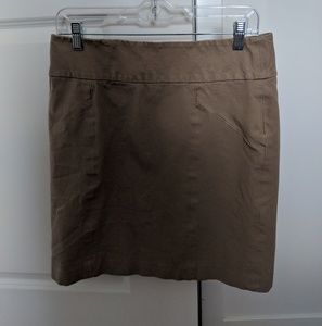 Khaki/tan banana republic pencil skirt size 10